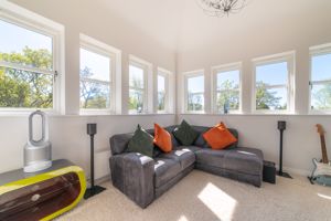 Photo 6- click for photo gallery